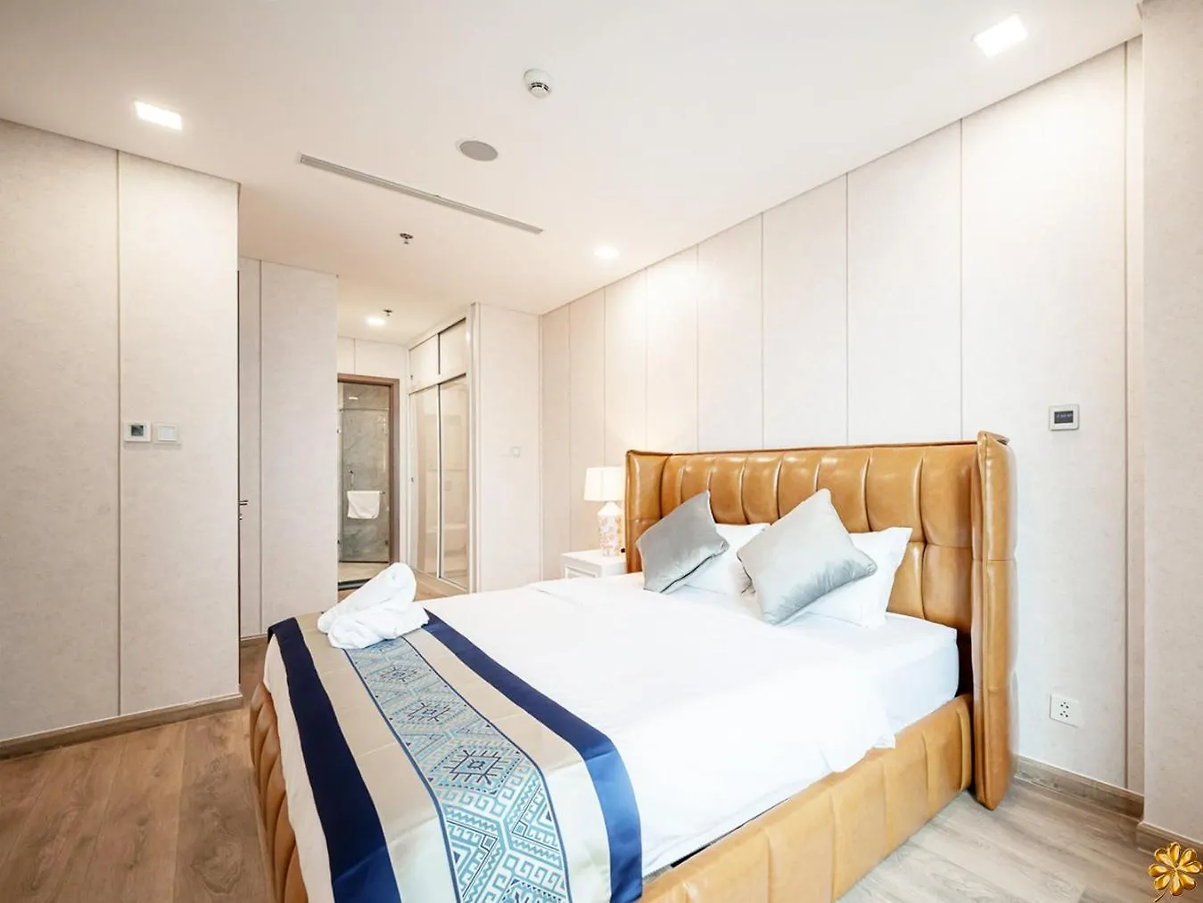 Landmark 81 Royal Luxury - Vinhome Central Park Ho Chi Minh City 0*,