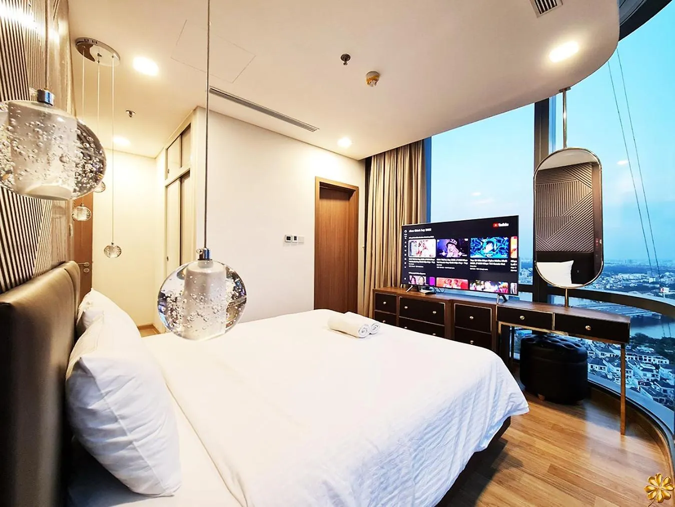 Apartment Landmark 81 Royal Luxury - Vinhome Central Park Ho Chi Minh City