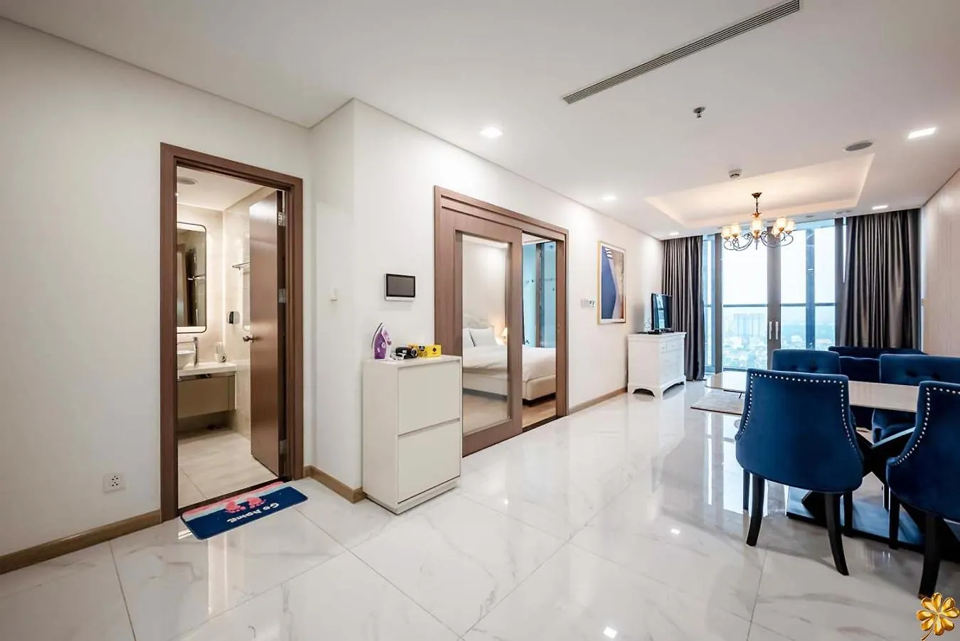 Landmark 81 Royal Luxury - Vinhome Central Park Ho Chi Minh City Vietnam
